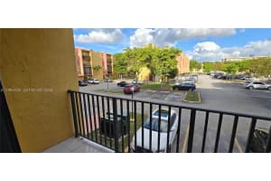 4805 Nw 7th St 204-15 Miami, FL 33126 - MLS#A11986330