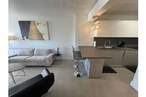 100 Lincoln Road, Miami Beach, FL 33139 - MLS#A11986334