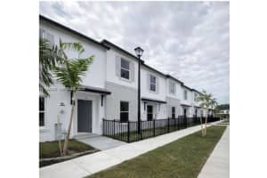 12476 Sw 248th St 8 Miami, FL 33032 - MLS#A11986352