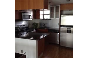 MLS# A11986379, Doral, Florida 33166