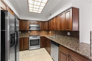 3600 Mystic Pointe Dr 310 Aventura, FL 33180 - MLS#A11986402