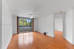 3600 Mystic Pointe Dr 310 Aventura, FL 33180 - MLS#A11986402