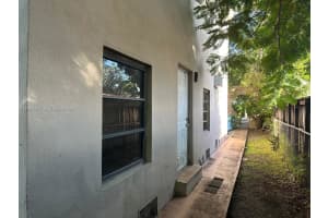 340 Mendoza Ave #2, Coral Gables, FL 33134, - MLS#A11986405