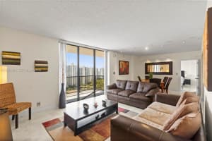 18181 Ne 31st Ct Ph07 Aventura, FL 33160 - MLS#A11986406