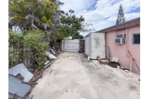 11430 Sw 41st Ter Miami, FL 33165 - MLS#A11986421