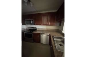 1030 Twin Lakes Dr 21 H Coral Springs, FL 33071 - MLS#A11986443