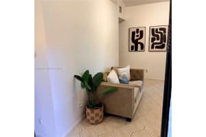 10025 Sw 16th St Pembroke Pines, FL 33025 - MLS#A11986445