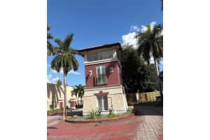 8346 Nw 10th St 1f Miami, FL 33126 - MLS#A11986450