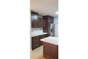 2425 W 76th St APT 109, Hialeah, FL 33016, Sold 06/16/26