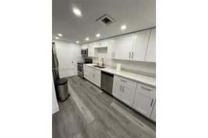 18071 Biscayne Blvd 1702 Aventura, FL 33160 - MLS#A11986506