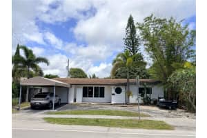 5015 Washington St, Hollywood