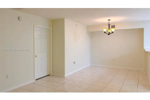677 SW 111th Ave APT 204, Pembroke Pines, FL 33025, - MLS#A11986518