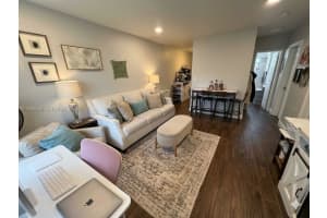 730 Nw 4th Ave 3 Fort Lauderdale, FL 33311 - MLS#A11986539