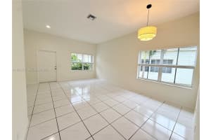 964 Tanglewood Cir Weston, FL 33327 - MLS#A11986550