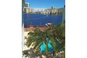 462 Golden Isles Dr 202 Hallandale Beach, FL 33009 - MLS#A11986584