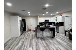 52 E 50th Pl Hialeah, FL 33013 - MLS#A11986586