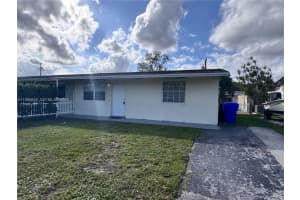 1951 Sw 67th Ter North Lauderdale, FL 33068 - MLS#A11986605