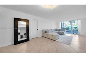 18041 Biscayne Blvd 202 Aventura, FL 33160 - MLS#A11986622