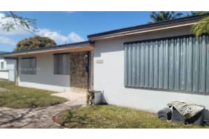 9961 Sw 13th Ter Miami, FL 33174 - MLS#A11986666