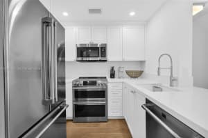 2107 Se 10th Ave 817 Fort Lauderdale, FL 33316 - MLS#A11986671