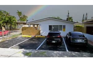 622 Ne 6th St 2 Hallandale Beach, FL 33009 - MLS#A11986701