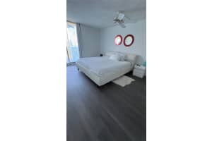 299 Nw 52nd Ter Ph-x, Boca Raton