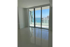 1300 Brickell Bay Dr 1606 Miami, FL 33131 - MLS#A11986734