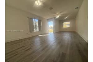 5215 Sw 128th Ave Miami, FL 33175 - MLS#A11986740