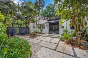 3820 Braganza Ave Miami, FL 33133 - MLS#A11986763