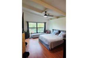 9711 N New River Canal Rd 212, Plantation