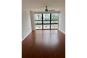 600 36th St , Miami, FL 33137 - MLS#A11986810