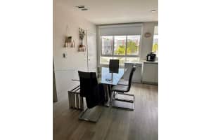 2561 Ne 193rd St 1201, Miami