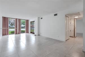 2000 Atlantic Shores Blvd 107, Hallandale Beach