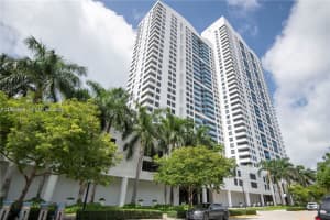 1330 West Ave 803, Miami Beach