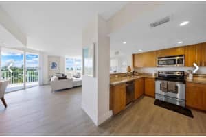 1555 N Treasure Dr APT 509, North Bay Village, FL 33141, - MLS#A11986924