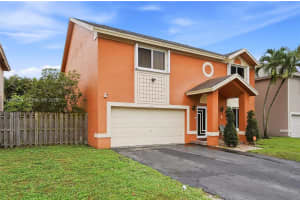 1421 SW 97th Ave, Pembroke Pines, FL 33025, - MLS#A11986928