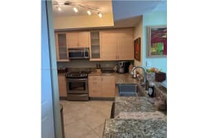 2625 Ne 14th Ave 406 Wilton Manors, FL 33334 - MLS#A11986982