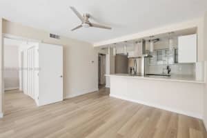 3660 Ne 166th St 104 North Miami Beach, FL 33160 - MLS#A11987024