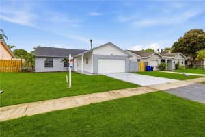 8500 Sw 20th St North Lauderdale, FL 33068 - MLS#A11987035