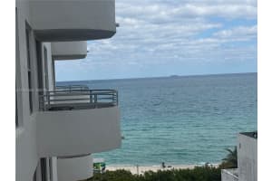 5555 Collins Ave APT 8R, Miami Beach, FL 33140, - MLS#A11987044