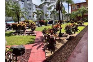 5050 Bayview Dr 17 Fort Lauderdale, FL 33308 - MLS#A11987063