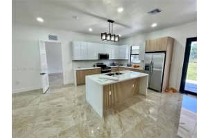 435 N Quebrada St Clewiston, FL 33440 - MLS#A11987065