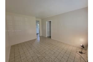 291 E 4th Ave 2 Hialeah, FL 33010 - MLS#A11987114