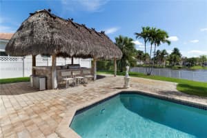 2327 Nw 187th Ave, Pembroke Pines