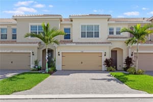 1101 Banyan Dr, Hollywood, FL 33021, - MLS#A11987164