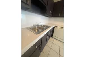 2025 NE 164th St APT 619, North Miami Beach, FL 33162, - MLS#A11987185