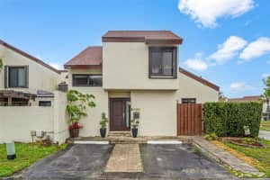 9746 Nw 4th Ln 9746, Miami