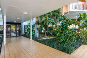 2025 164th St , North Miami Beach, FL 33162 - MLS#A11987225