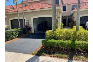 800 Sorrento Dr, Weston 800 Sorrento Dr, Weston