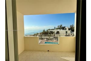 MLS# A11987249, Hallandale Beach, Florida 33009